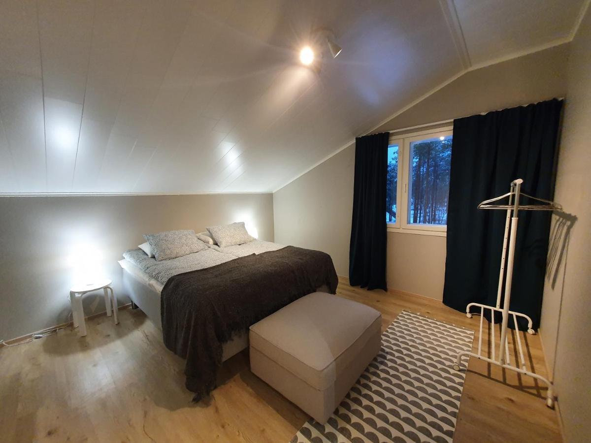 Vaere Holiday Home - Lakeside Relaxation Point Inari Extérieur photo