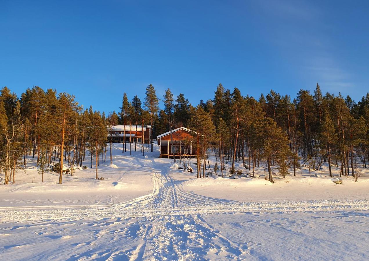 Vaere Holiday Home - Lakeside Relaxation Point Inari Extérieur photo